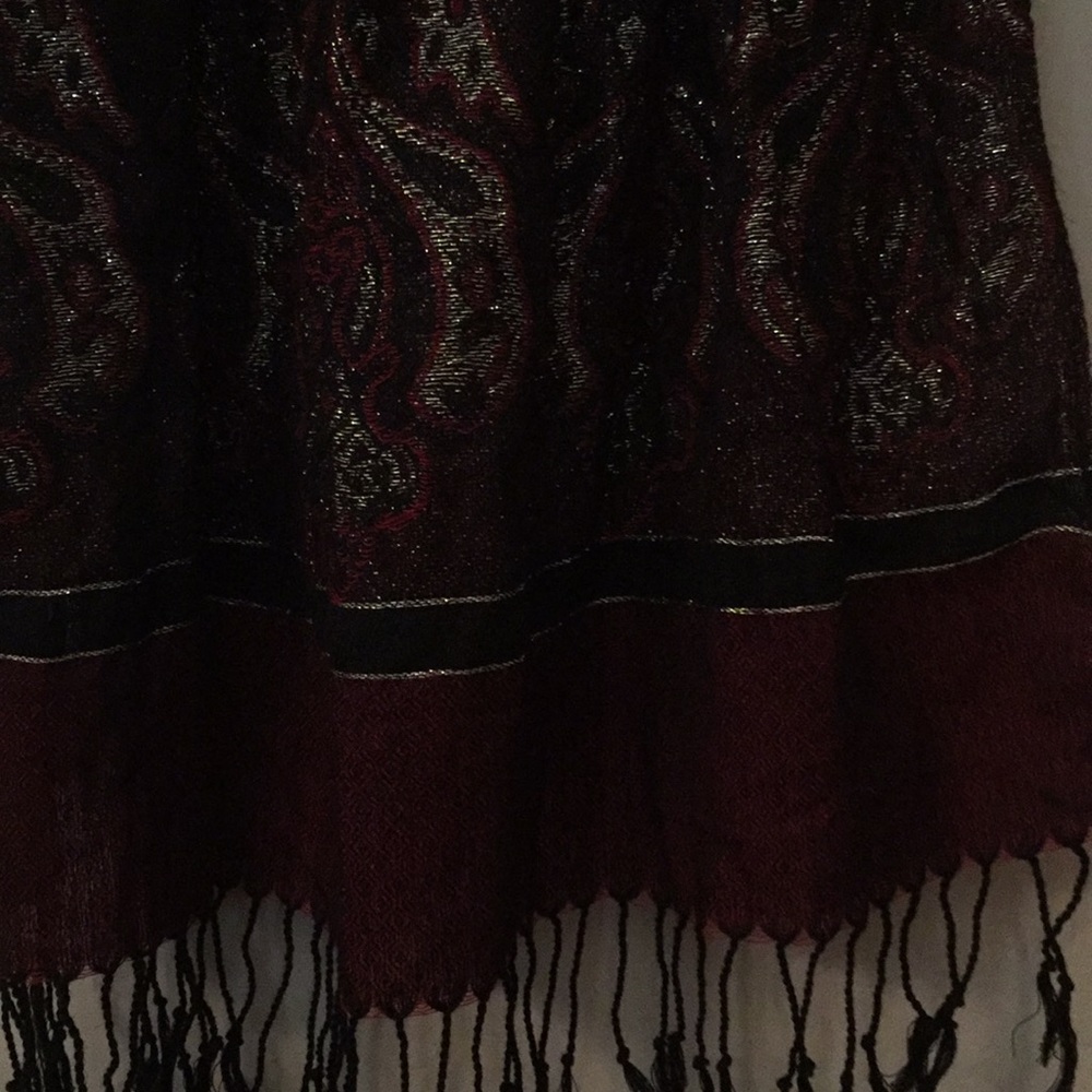 Scarf - Picture 3 of 3